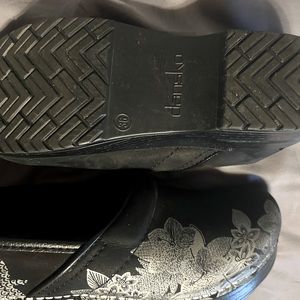 Dansko size 6 {36} Black Suede with Silver flowers